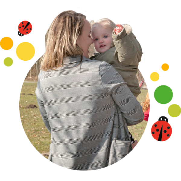 Moeder met kind in de armen